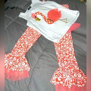 Cute little girls flamingo outfit